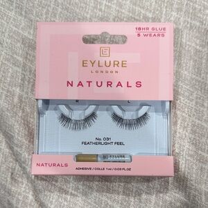 Naturals False Eyelashes - Black